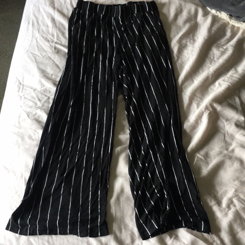 h&m striped flare capris